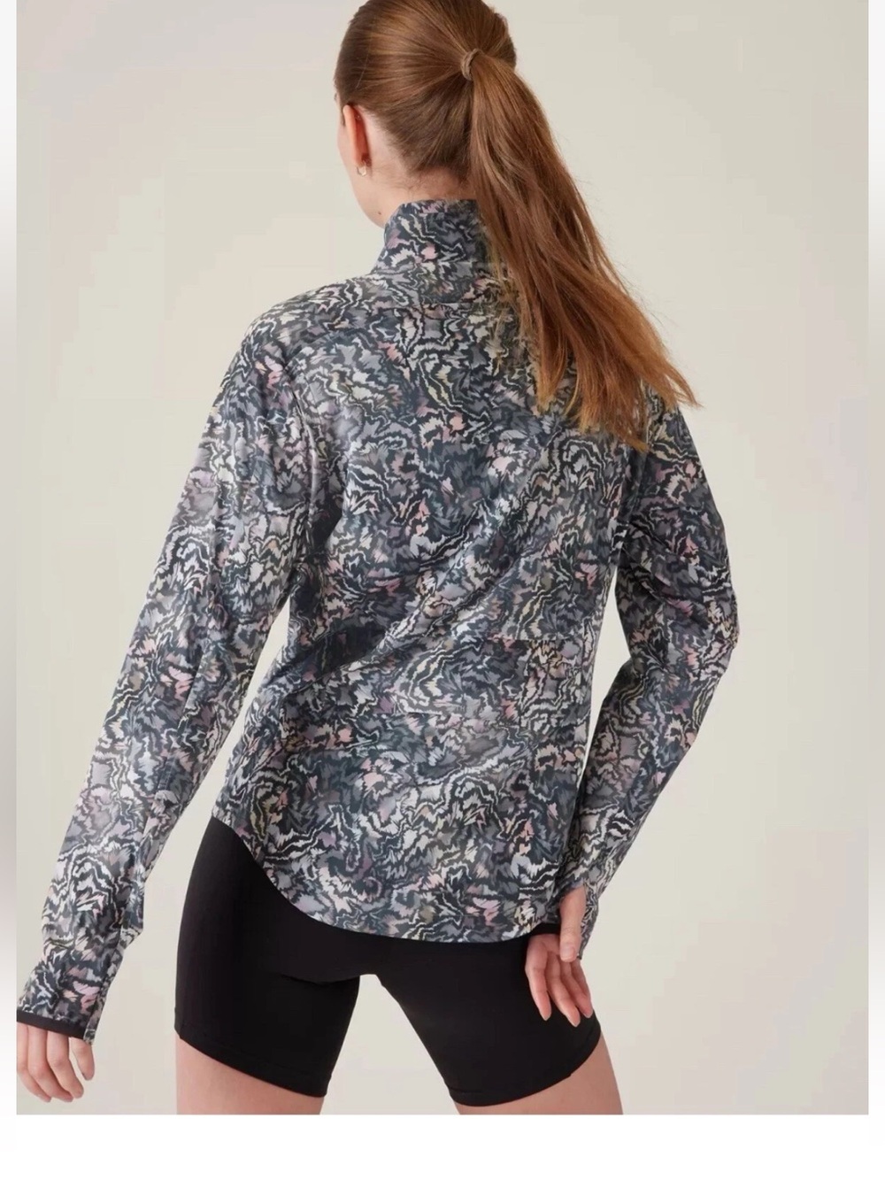 Athleta Run with it Abstract-Print Utility Jacket in Gray and Pink NWOT - Picture 5 of 7